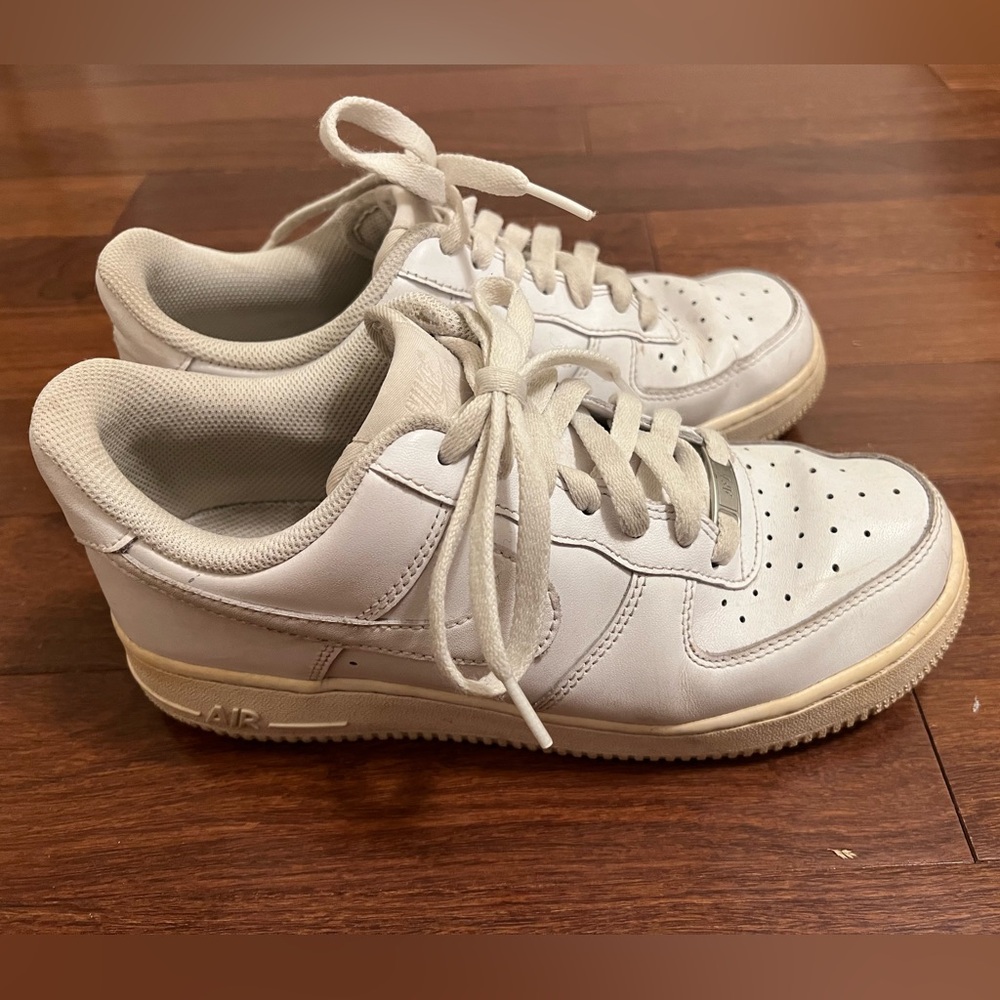 Nike Air Force 1 '07 Women's Shoes, size 8.5